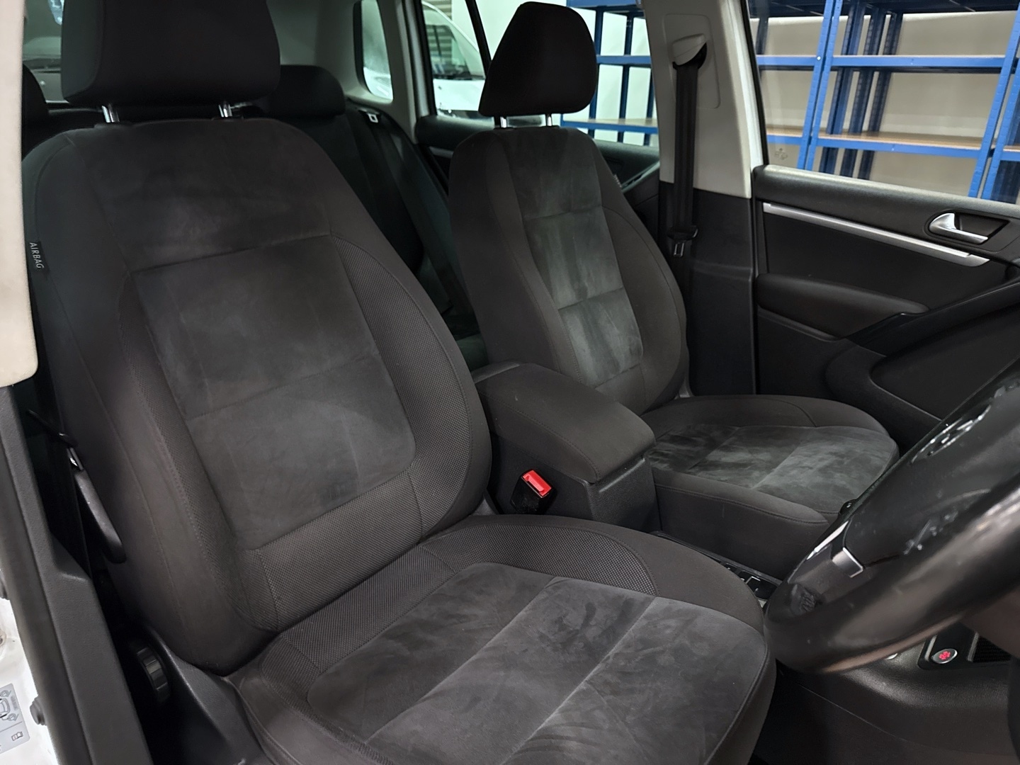 Used Volkswagen Tiguan 2015 for sale - 76293442: Photo 12