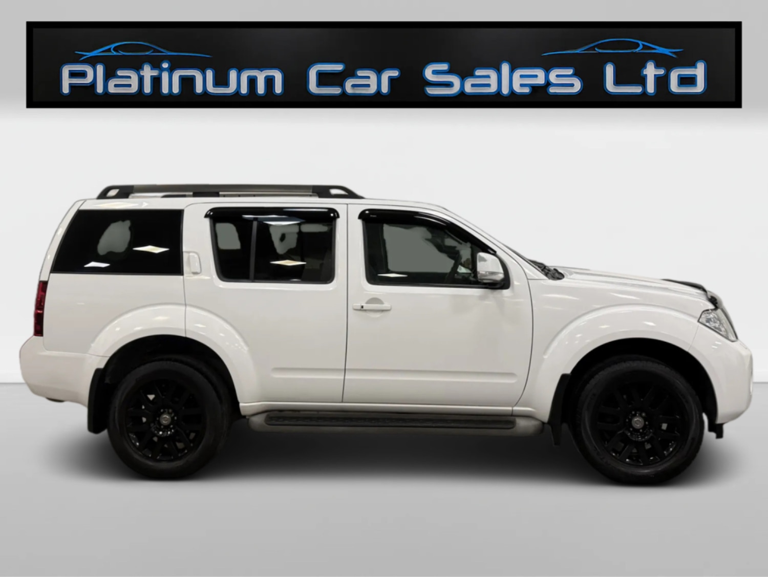 Used Nissan Pathfinder 2013 for sale - 77129895: Photo 4