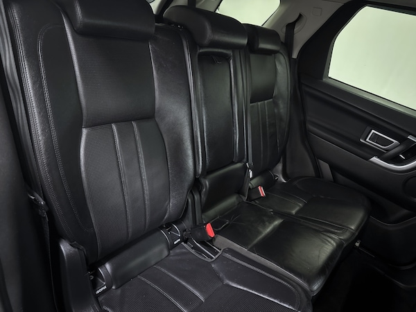 Used Land Rover Discovery Sport 2017 for sale - 75476295: Photo 13