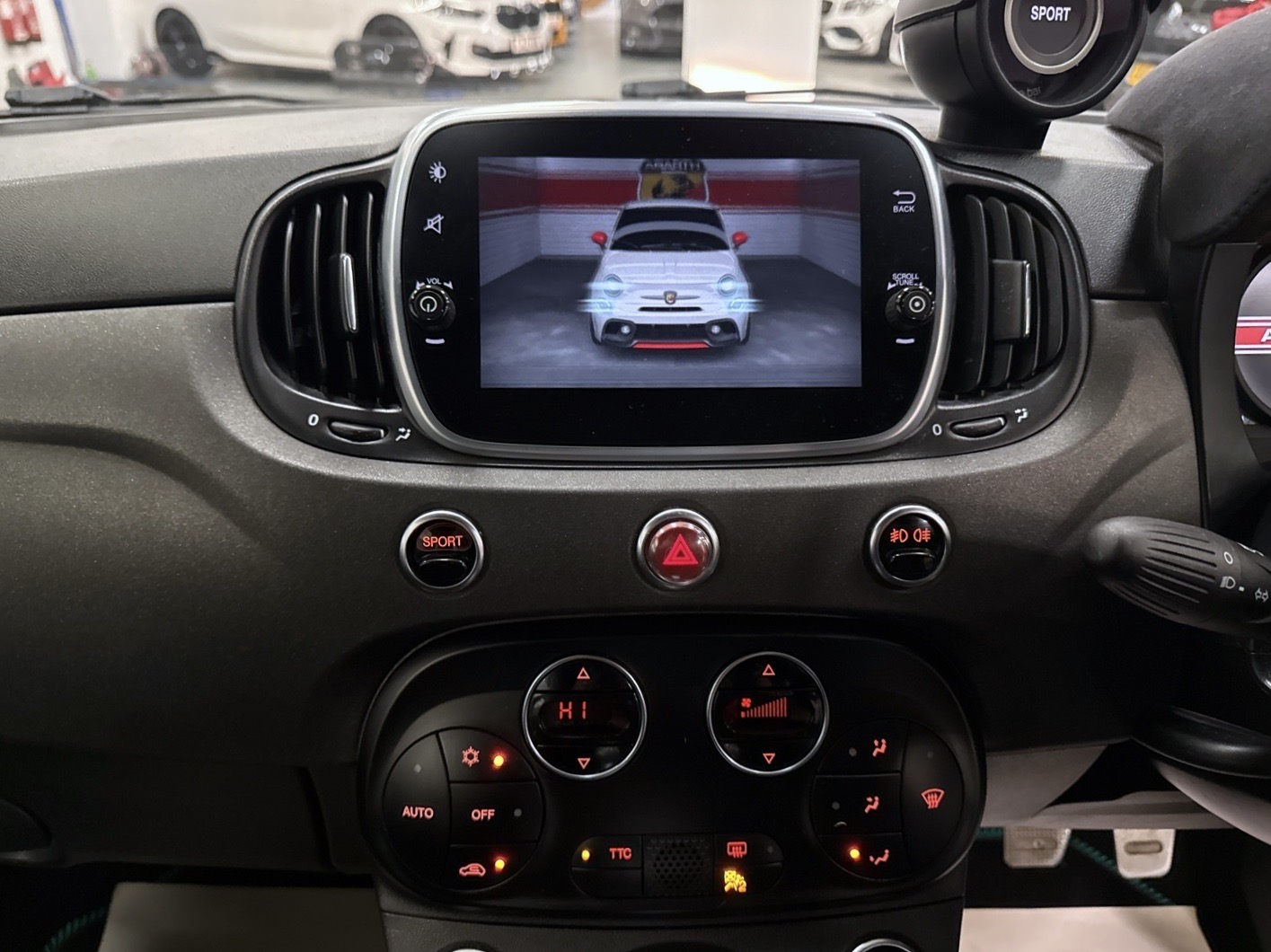 Used Abarth 595 2019 for sale - 76497747: Photo 16