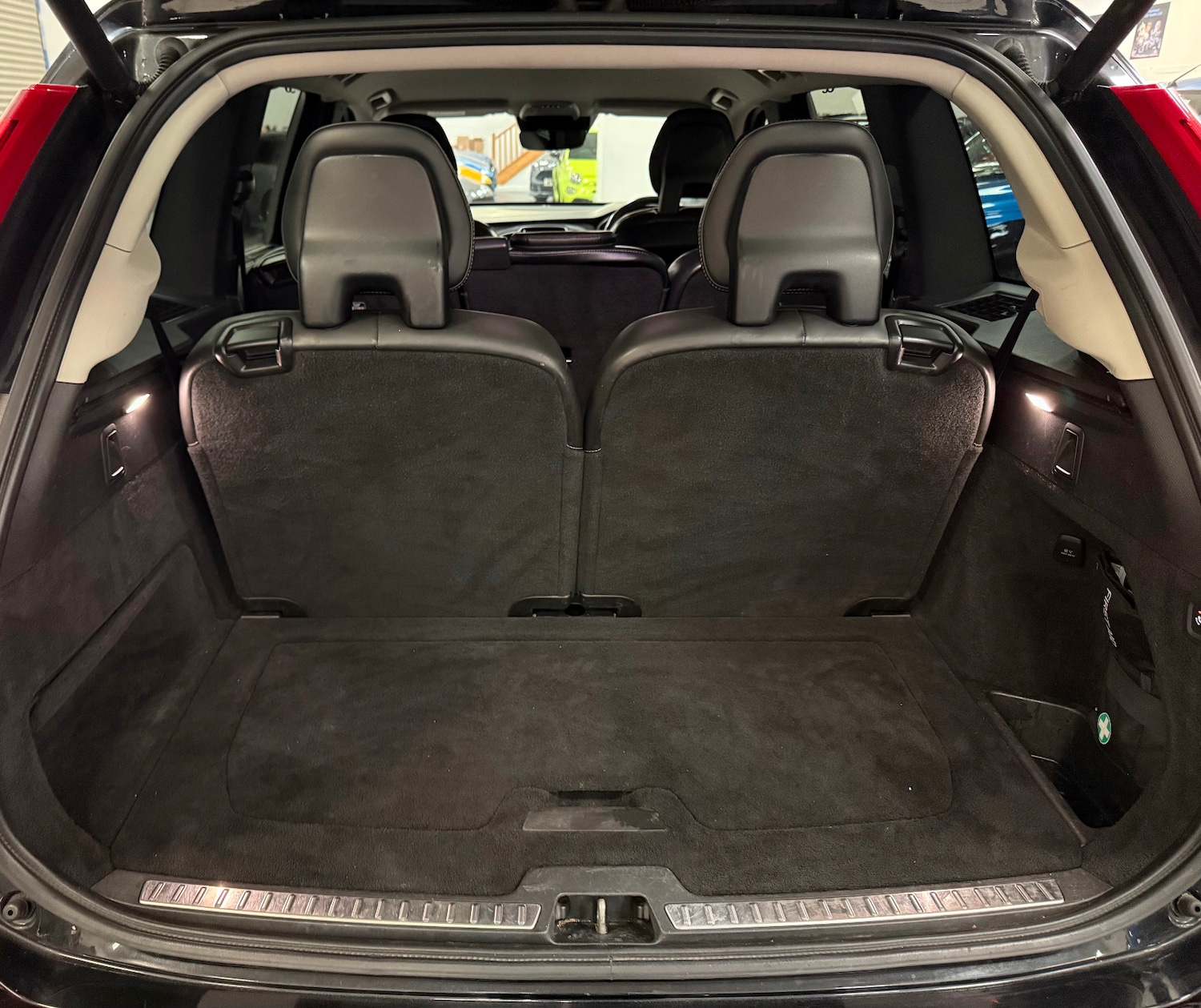 Used Volvo XC90 2015 for sale - 77947294: Photo 16