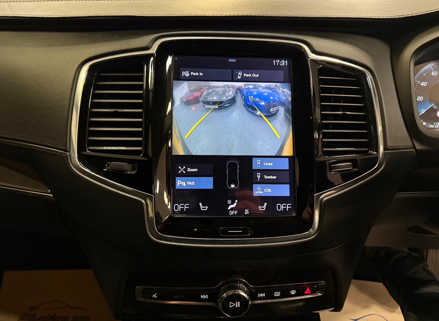 Used Volvo XC90 2015 for sale - 77947294: Photo 19