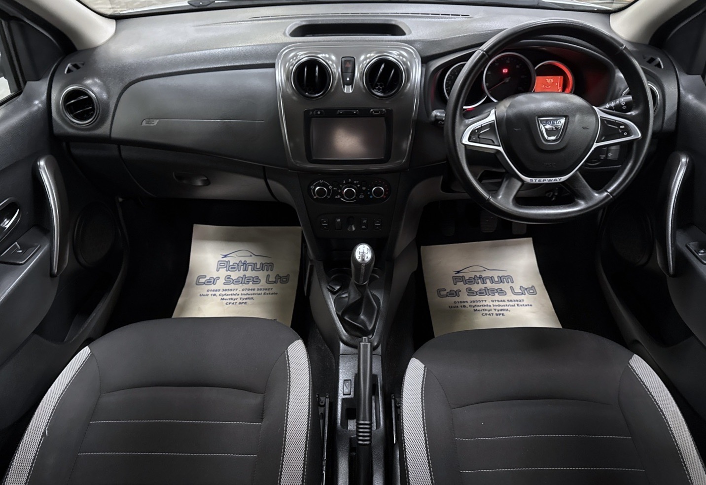 Used Dacia Sandero 2017 for sale - 76643821: Photo 10