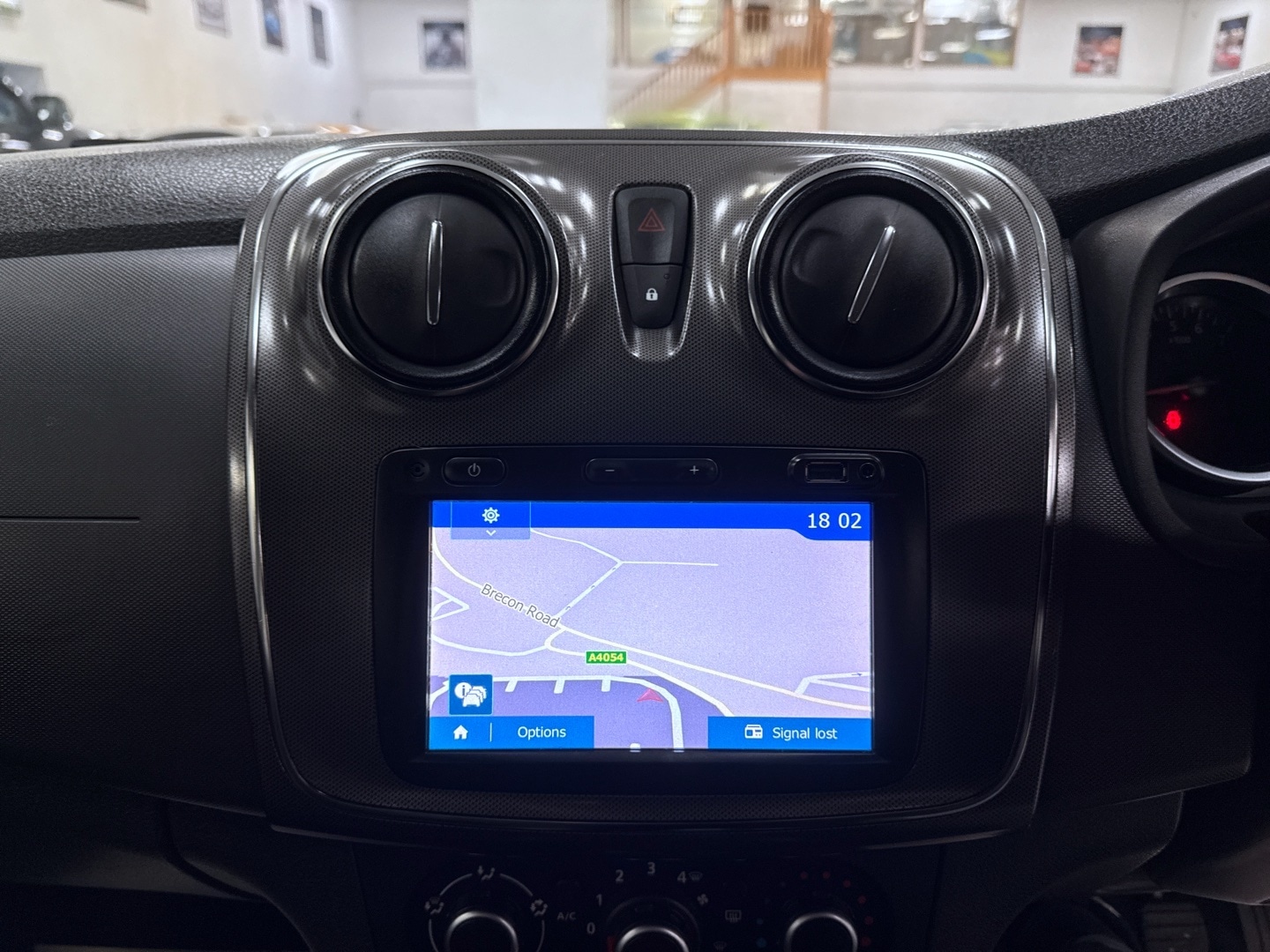 Used Dacia Sandero 2017 for sale - 76643821: Photo 16