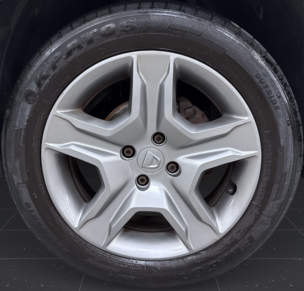 Used Dacia Sandero 2017 for sale - 76643821: Photo 18