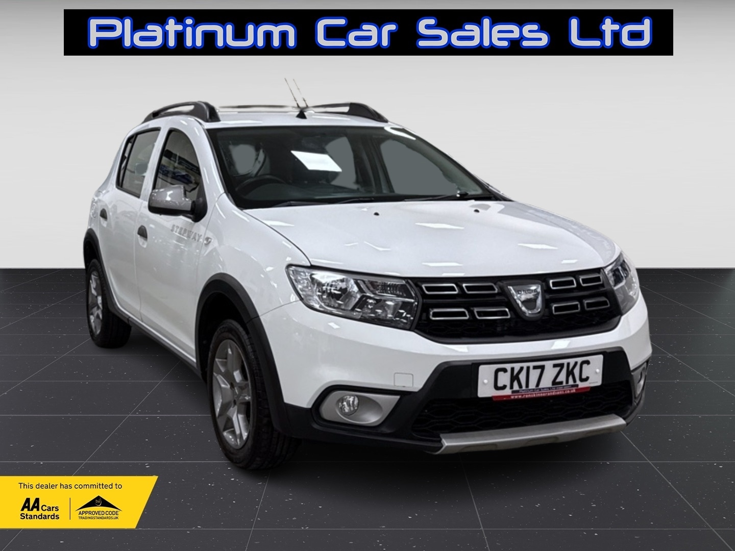 Used Dacia Sandero 2017 for sale - 76643821: Photo 2