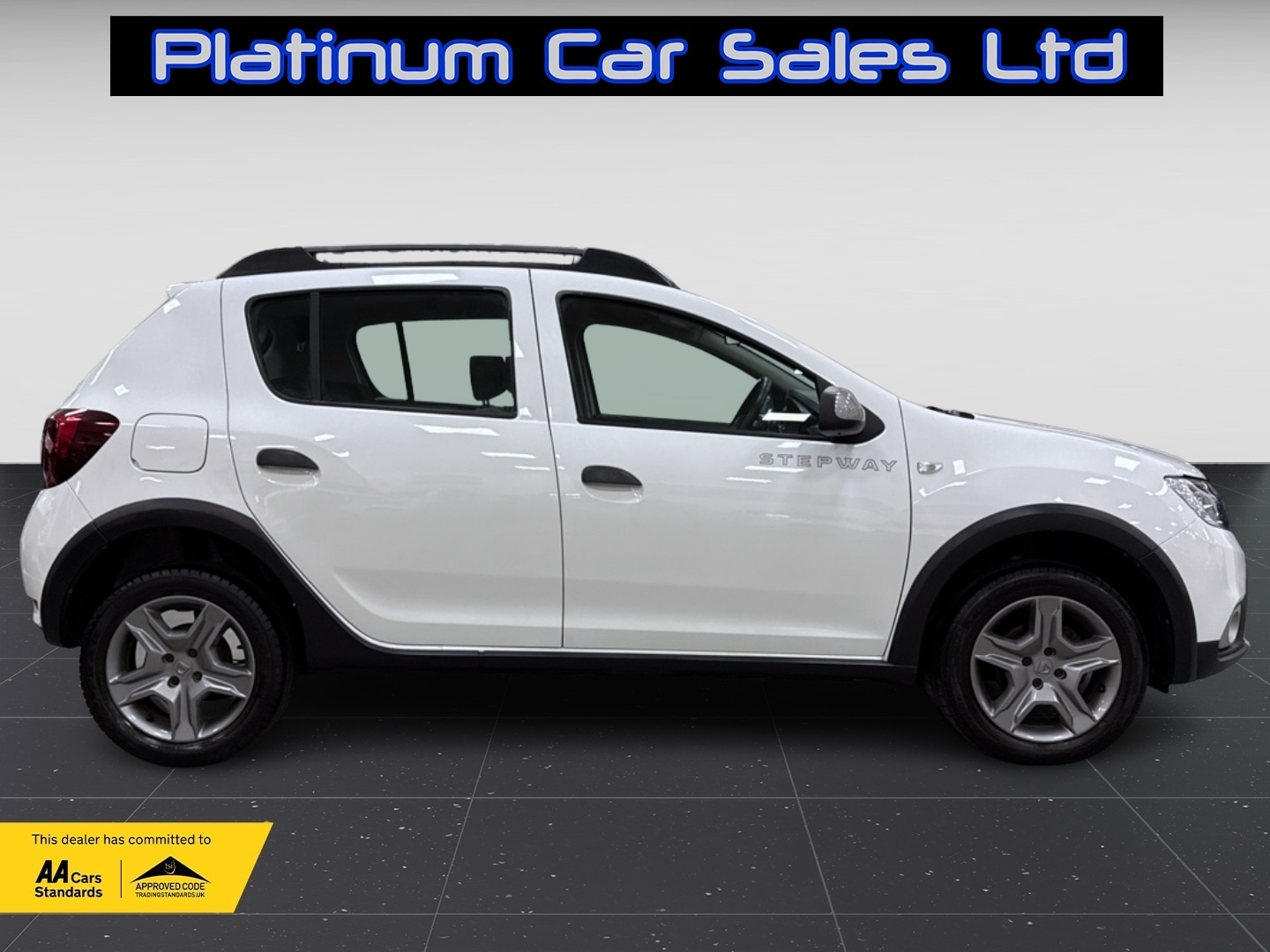 Used Dacia Sandero 2017 for sale - 76643821: Photo 5