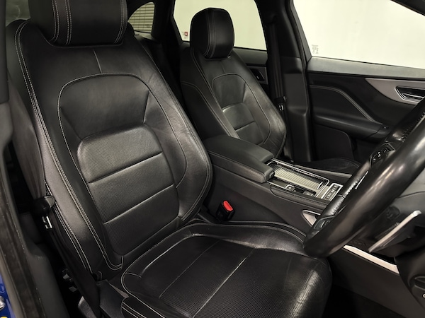 Used Jaguar F-Pace 2017 for sale - 76182274: Photo 13
