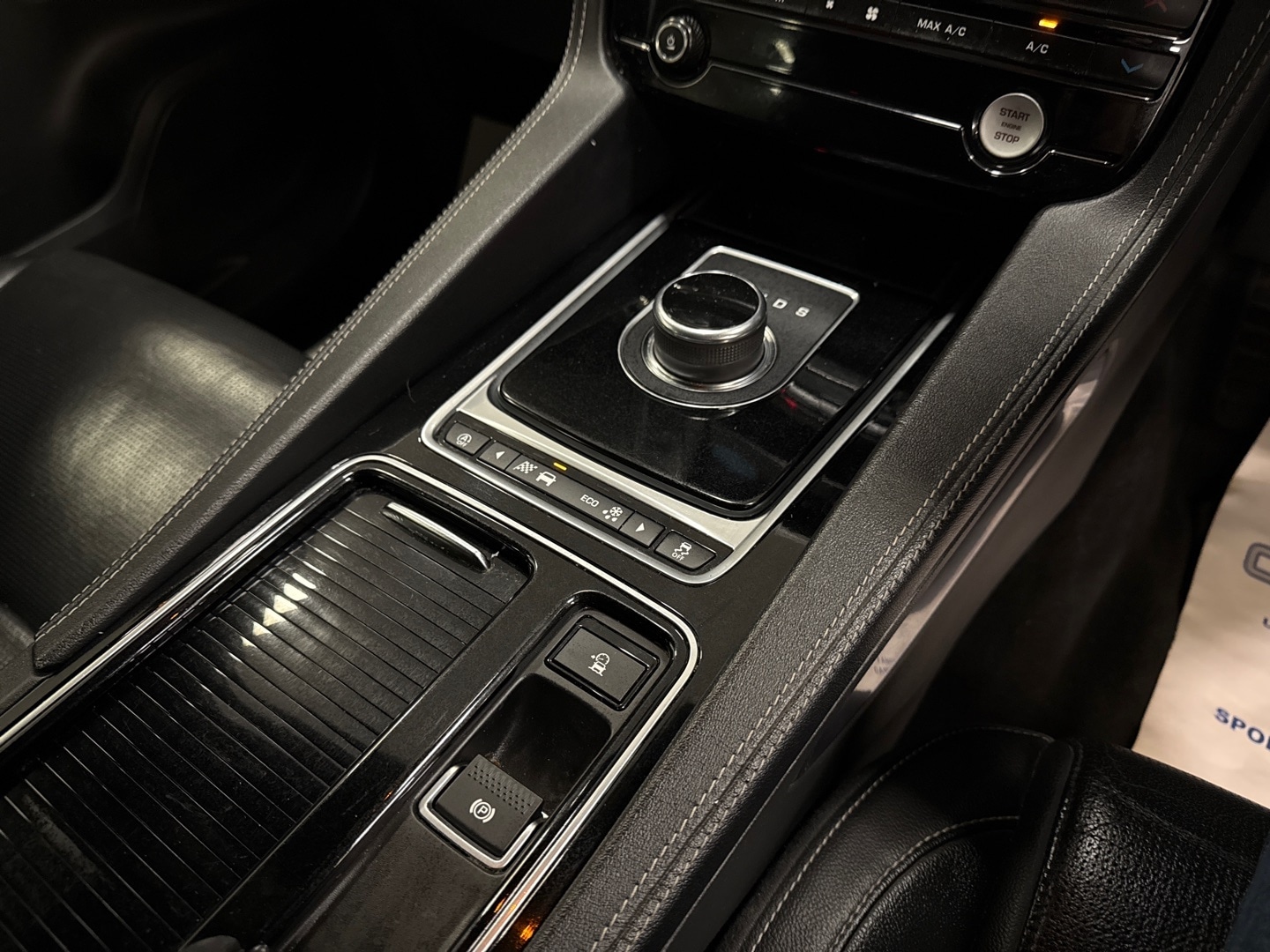 Used Jaguar F-Pace 2017 for sale - 76182274: Photo 20