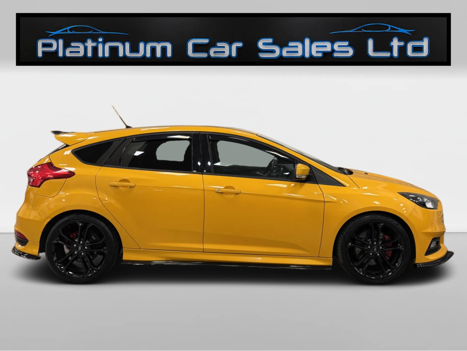 Used Ford Focus 2015 for sale - 77954490: Photo 4