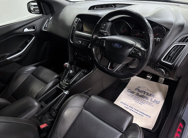 Used Ford Focus 2015 for sale - 75399779: Photo 11