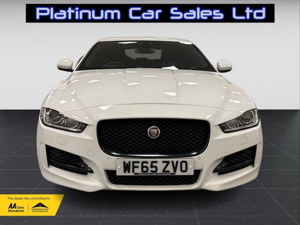 Used Jaguar XE 2015 for sale - 75215150: Photo 3