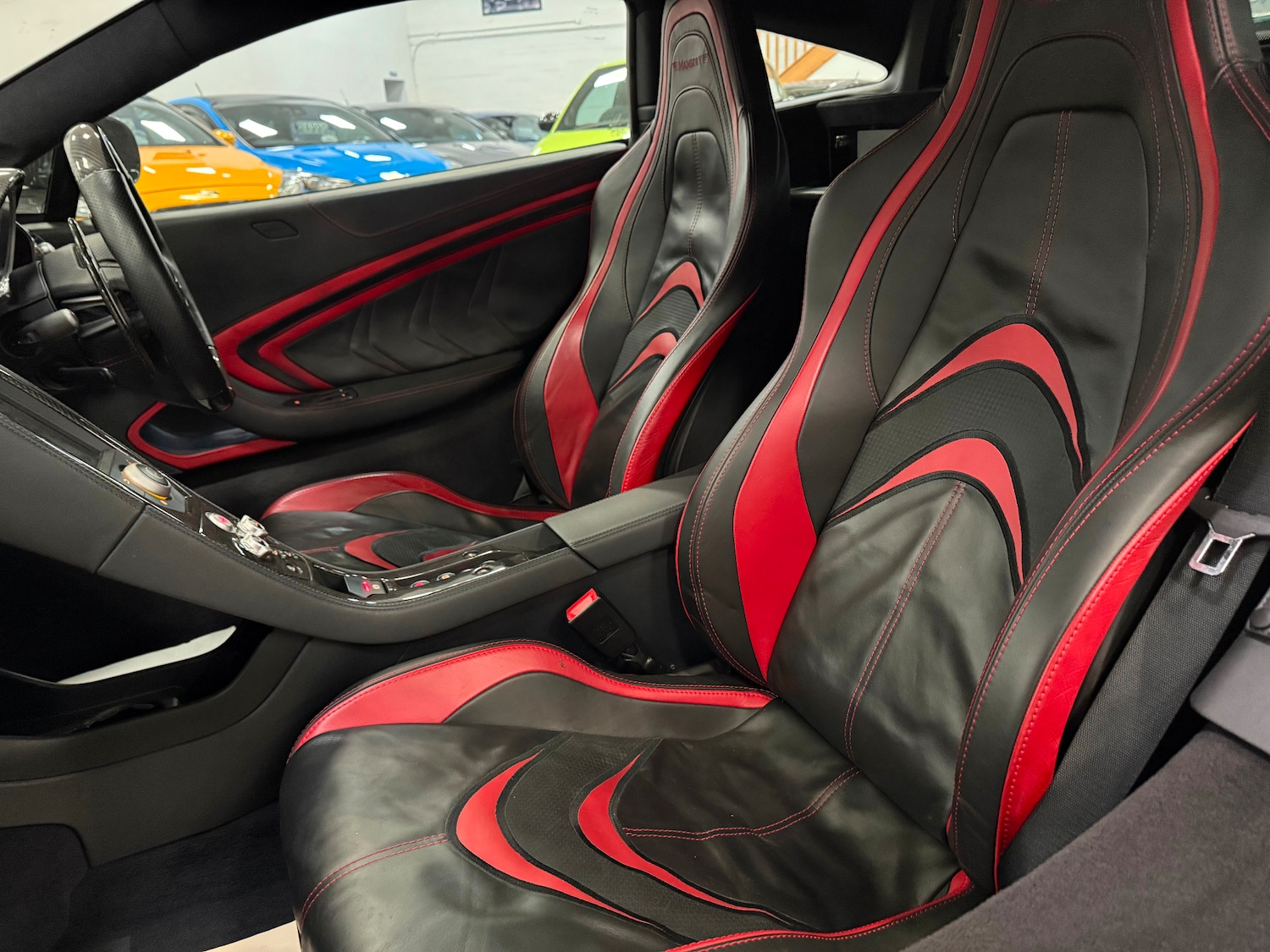 Used McLaren MP4 2025 for sale - 77798727: Photo 12