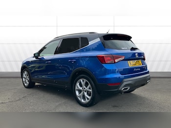 Used SEAT Arona 2023 for sale - 76205908: Photo 2
