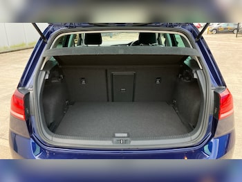 Used Volkswagen Golf 2019 for sale - 75919499: Photo