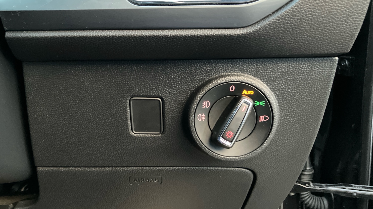 Used SEAT Ateca 2018 for sale - 77080724: Photo 29