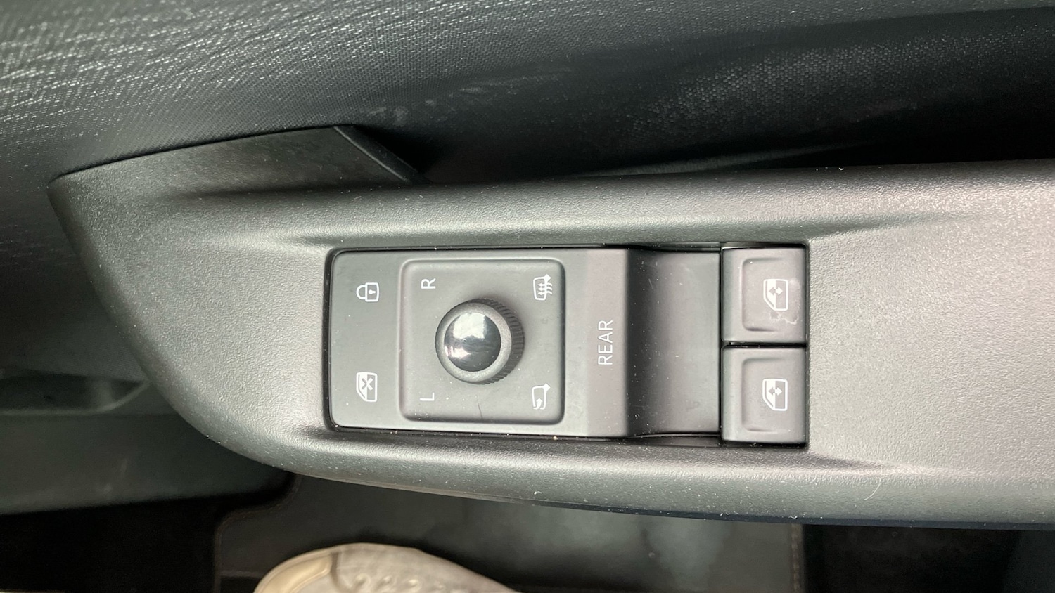 Vehicle 28