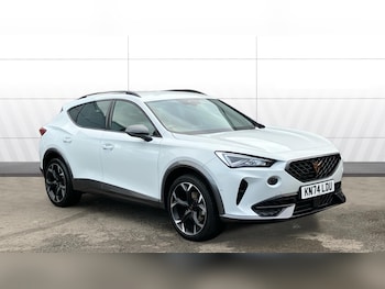 2024 (74) - 1.4 eHybrid 204 V2 5dr DSG Estate