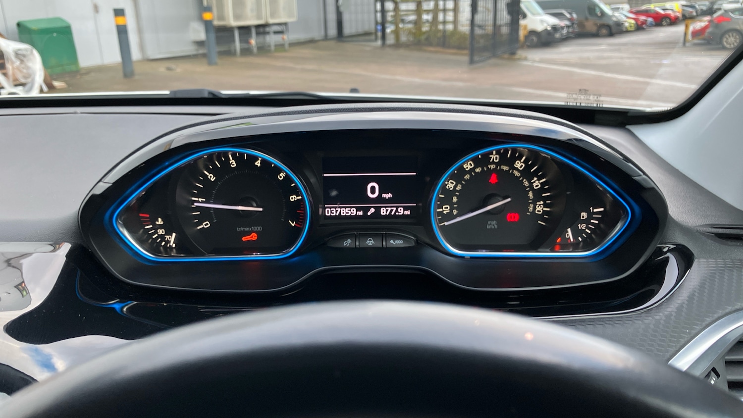 Used Peugeot 2008 2019 for sale - 77616111: Photo 18