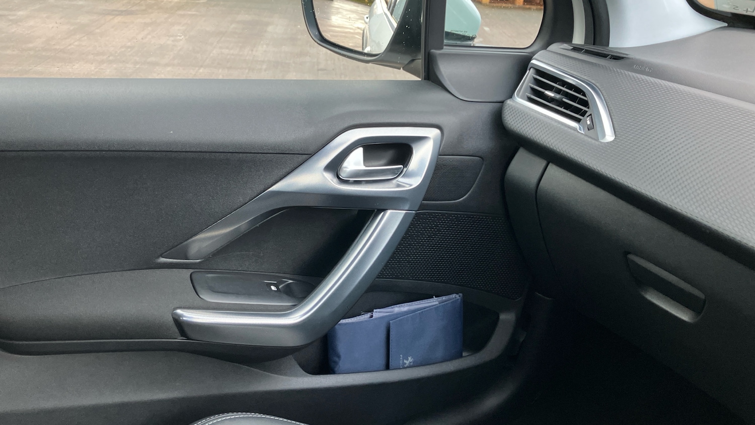 Used Peugeot 2008 2019 for sale - 77616111: Photo 27