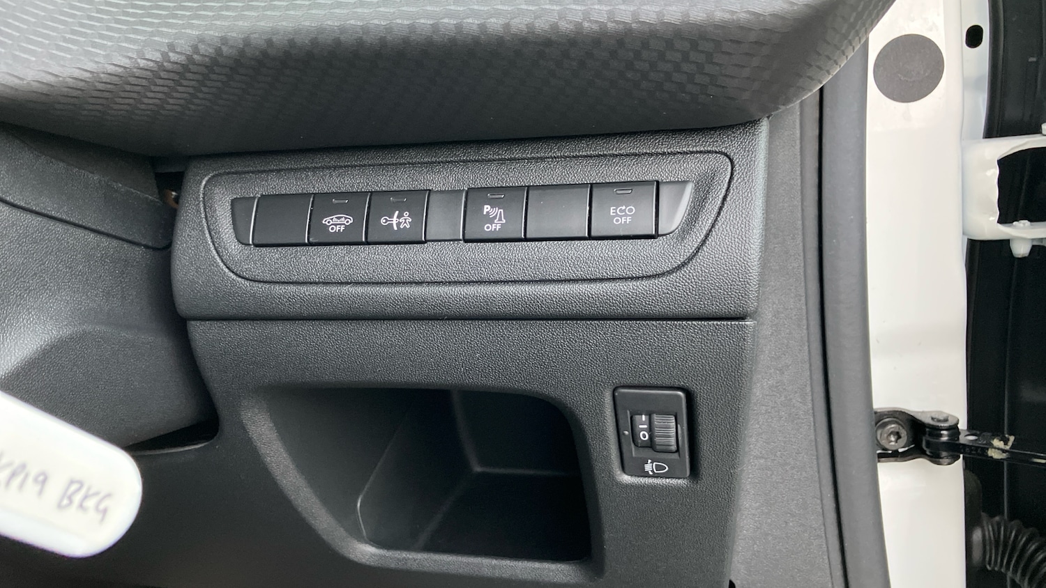 Used Peugeot 2008 2019 for sale - 77616111: Photo 29