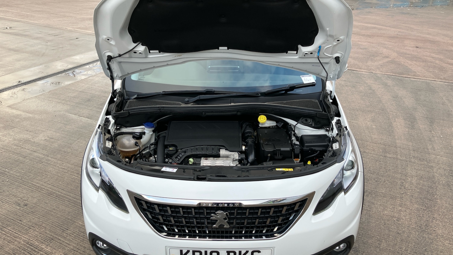 Used Peugeot 2008 2019 for sale - 77616111: Photo 8