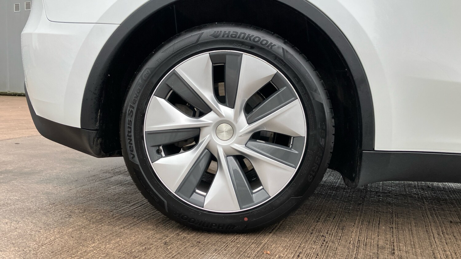 Used Tesla Model Y 2023 for sale - 78107266: Photo 7