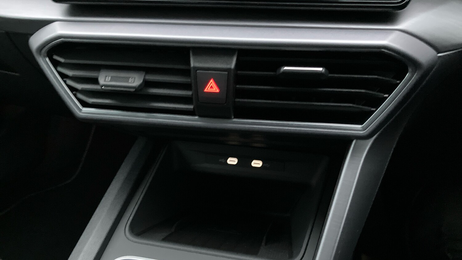 Used SEAT Leon 2024 for sale - 77351118: Photo 24