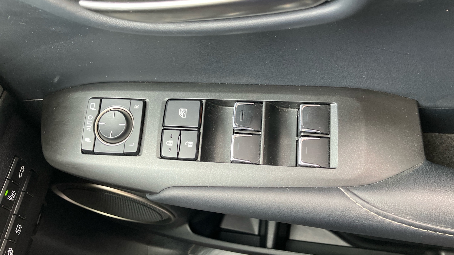 Used Lexus NX 2020 for sale - 77871947: Photo 27