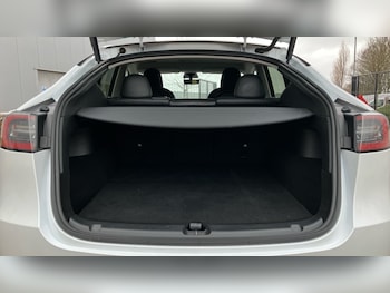 Used Tesla Model Y 2023 for sale - 77532611: Photo