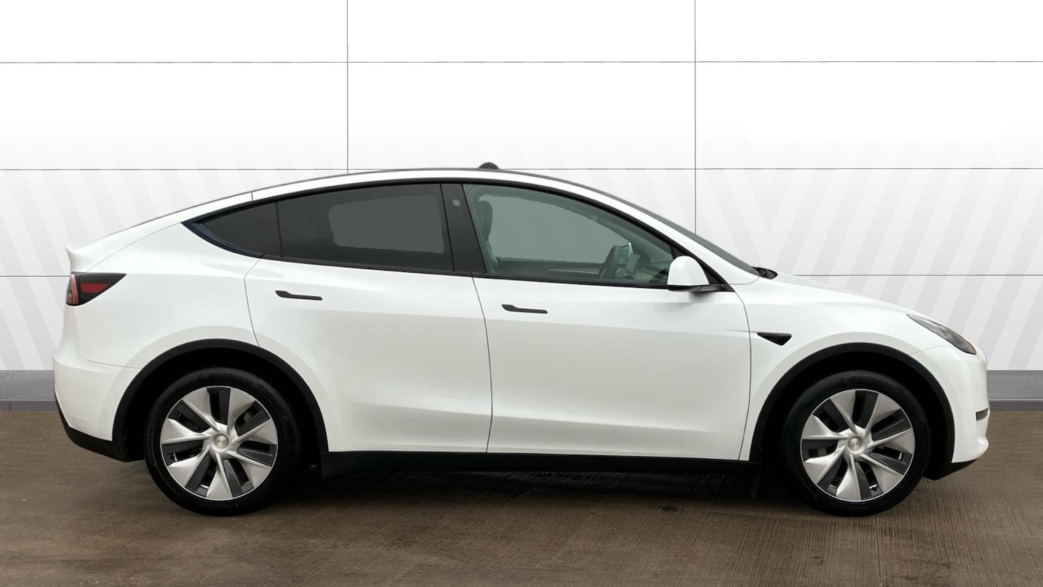 Used Tesla Model Y 2023 for sale - 77532611: Photo 5