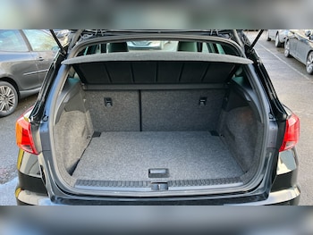 Used SEAT Arona 2023 for sale - 77116398: Photo