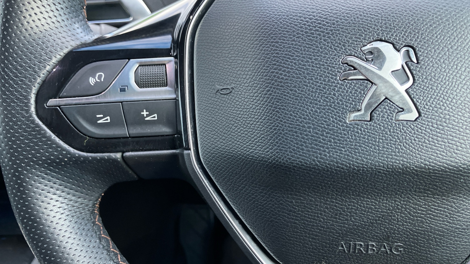 Used Peugeot 5008 2020 for sale - 77616108: Photo 21