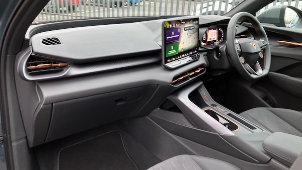 Used Cupra Terramar 2025 for sale - 76205910: Photo 9