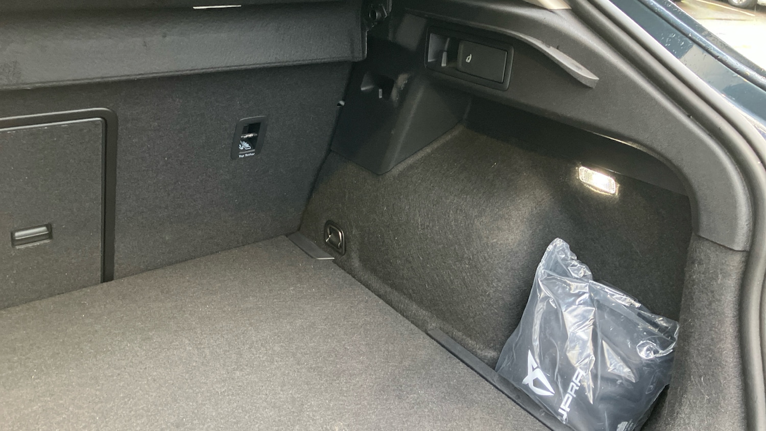 Used Cupra Formentor 2022 for sale - 76835282: Photo 35