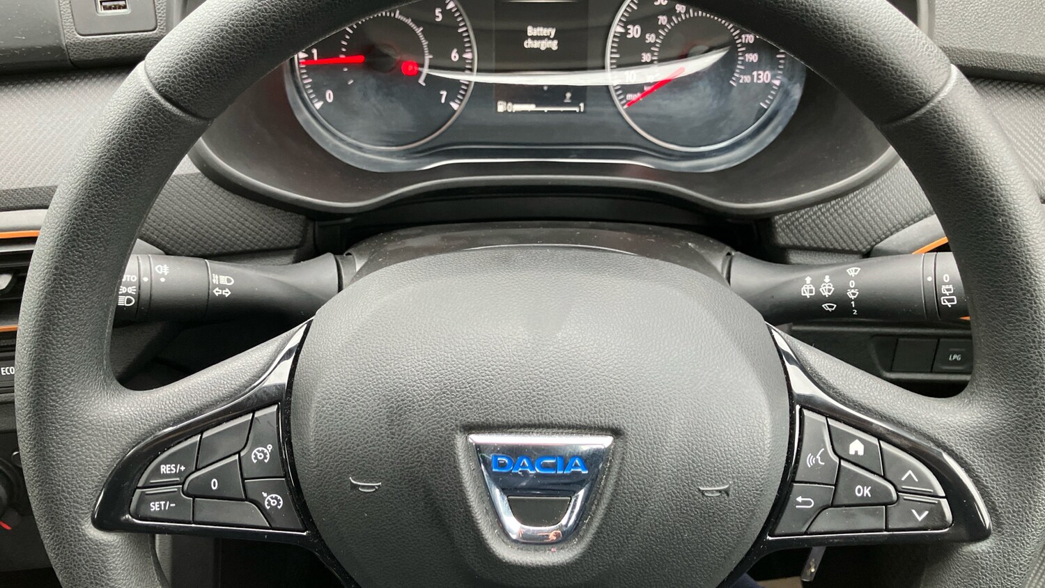 Used Dacia Sandero Stepway 2022 for sale - 76252278: Photo 24