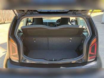 Used Volkswagen up! 2019 for sale - 79196175: Photo