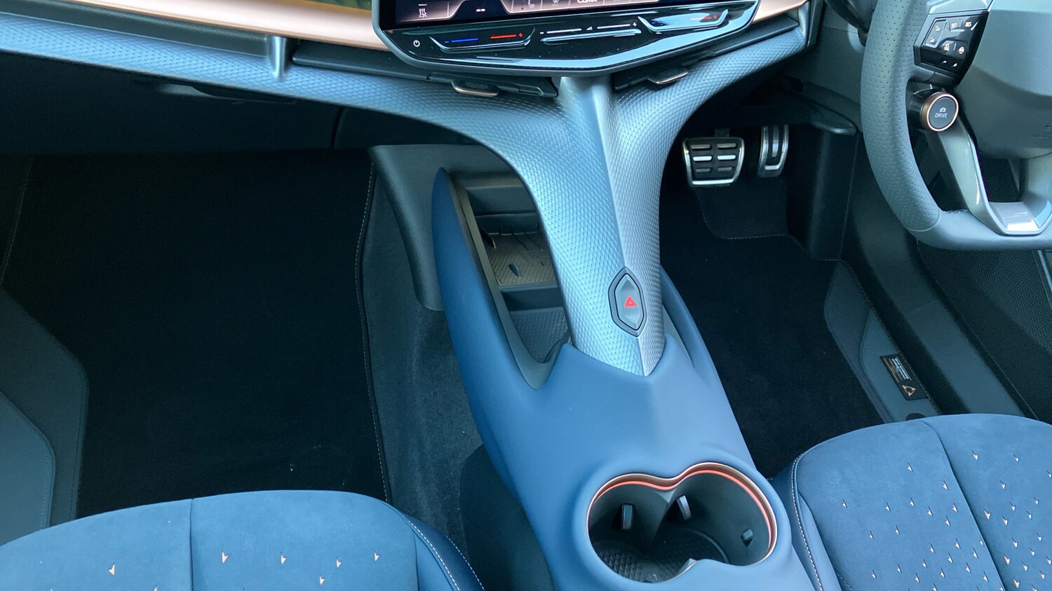 Used Cupra Tavascan 2025 for sale - 78190921: Photo 13