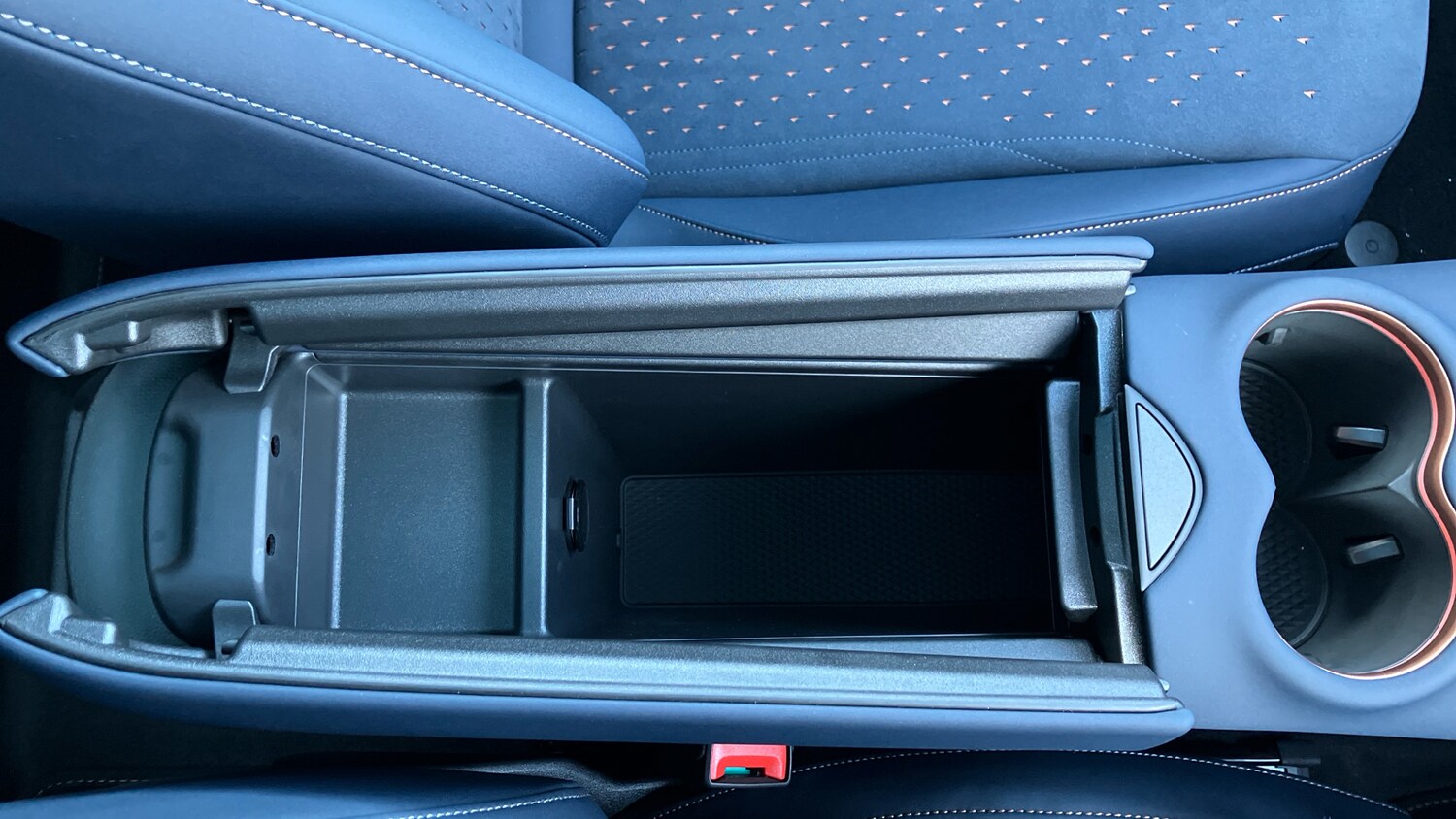 Used Cupra Tavascan 2025 for sale - 78190921: Photo 25