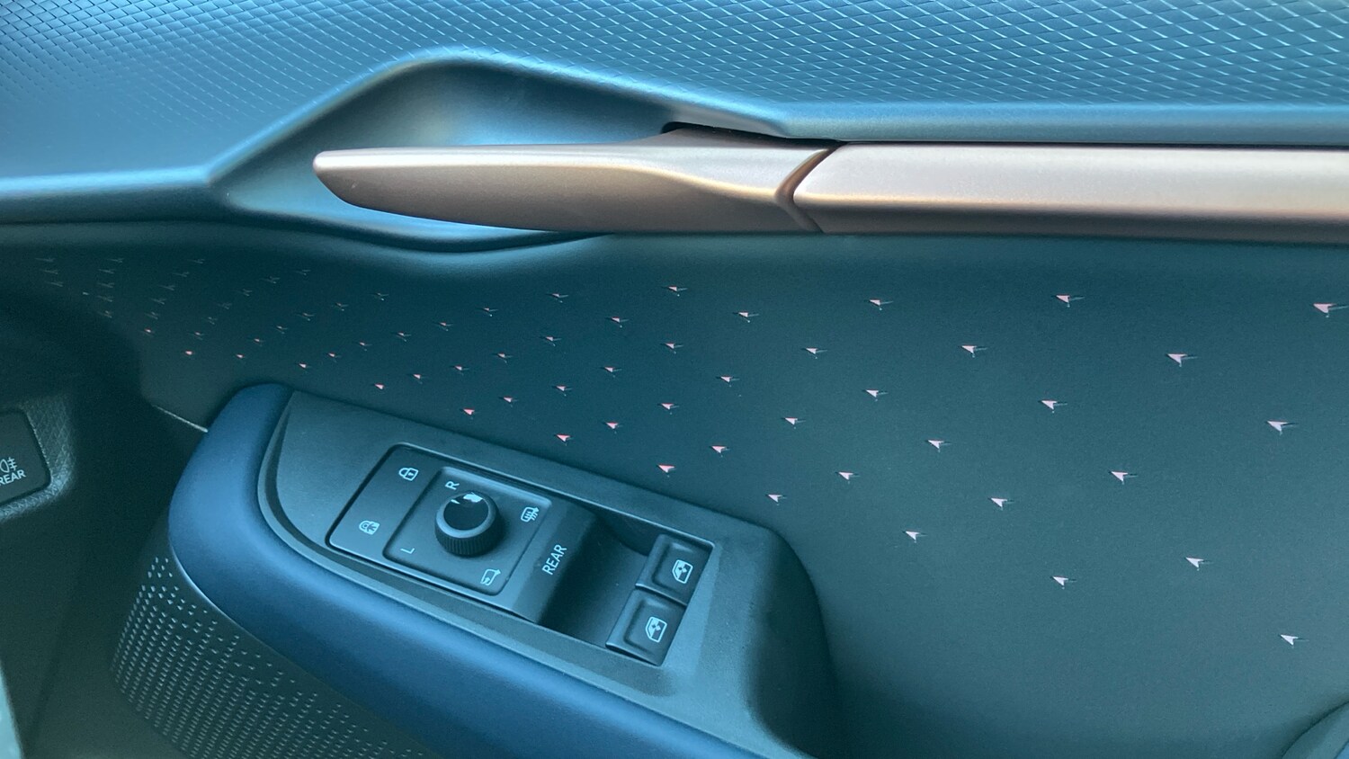 Used Cupra Tavascan 2025 for sale - 78190921: Photo 33