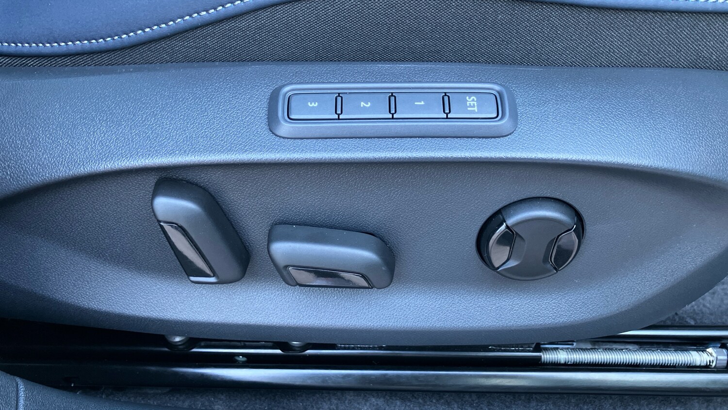 Used Cupra Tavascan 2025 for sale - 78190921: Photo 38