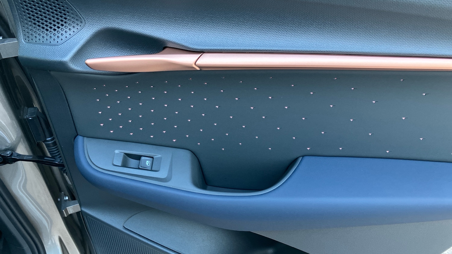 Used Cupra Tavascan 2025 for sale - 78190921: Photo 39