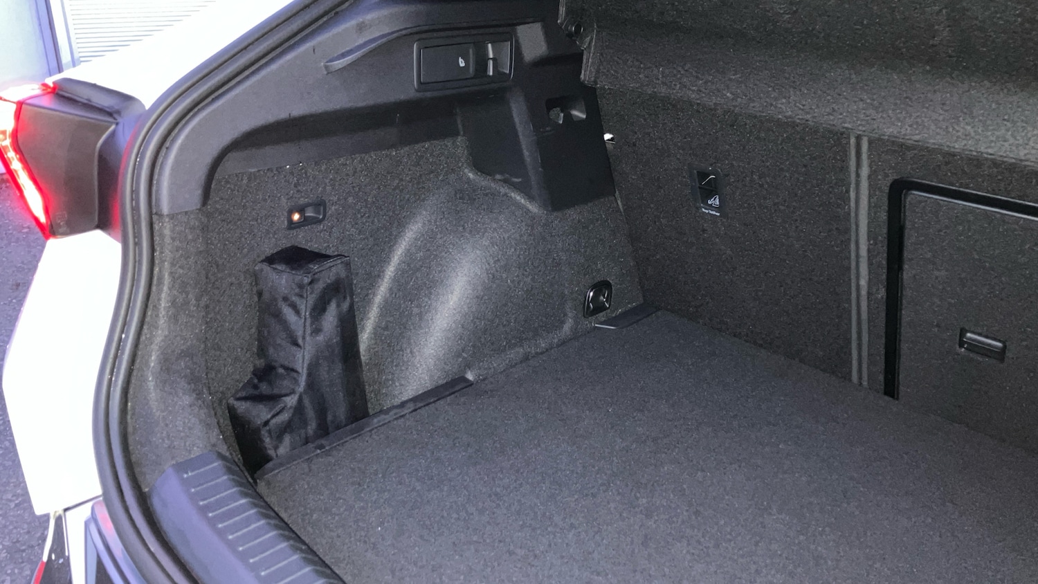 Used Cupra Formentor 2023 for sale - 77001768: Photo 40