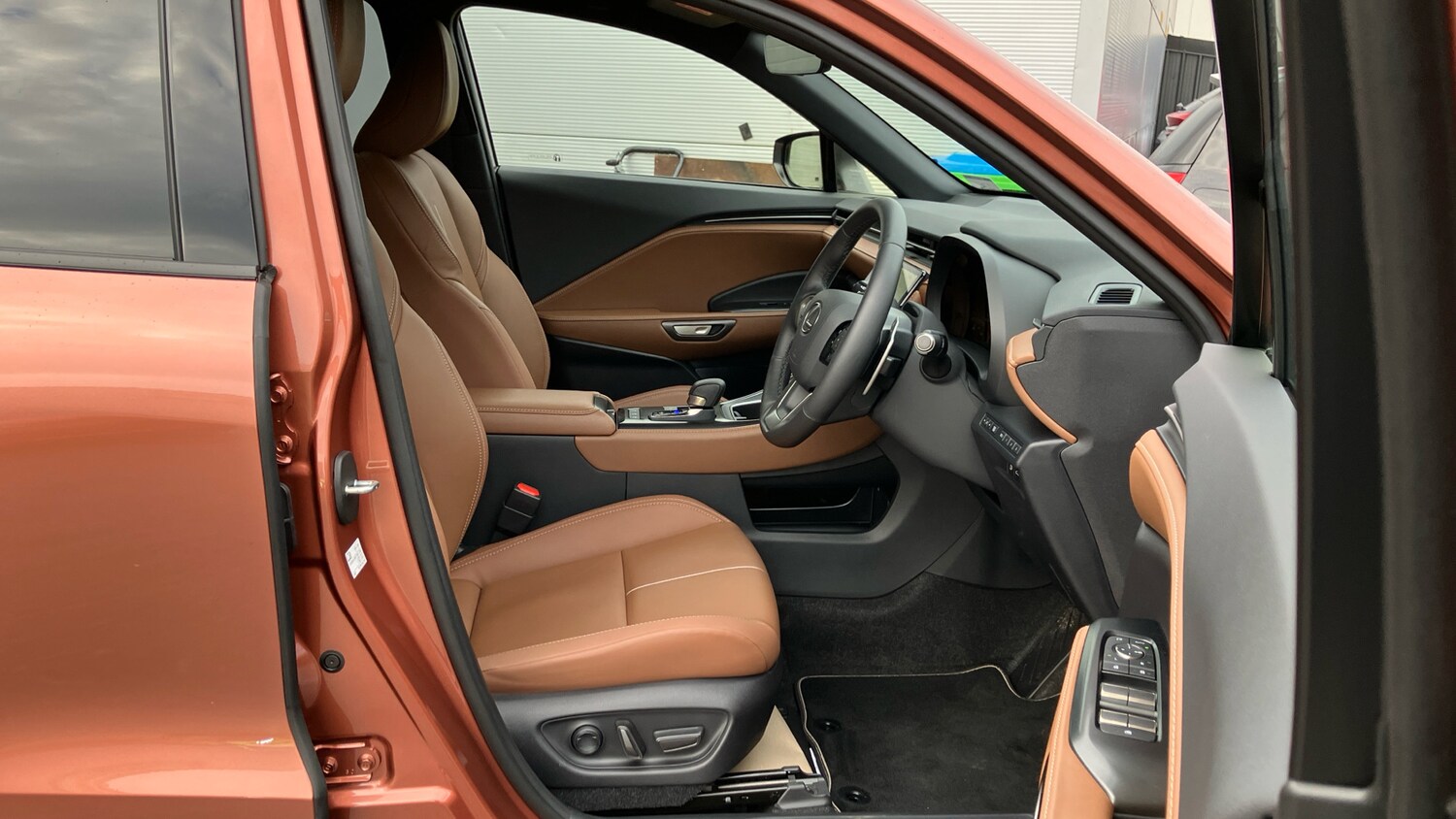 Used Lexus LBX 2025 for sale - 77208191: Photo 30