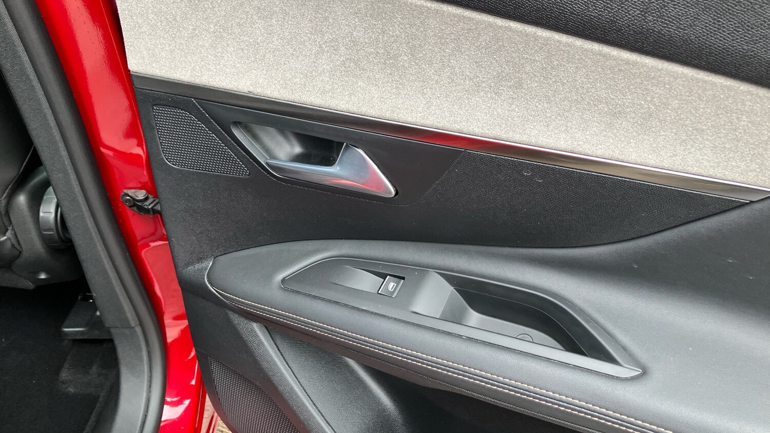 Used Peugeot 3008 2022 for sale - 77569319: Photo 32