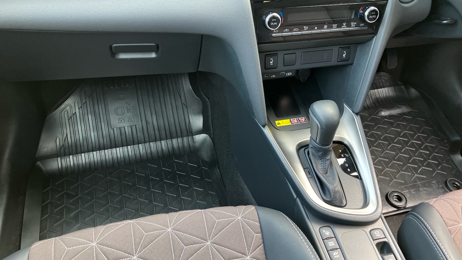 Used Toyota Yaris Cross 2025 for sale - 78109324: Photo 13