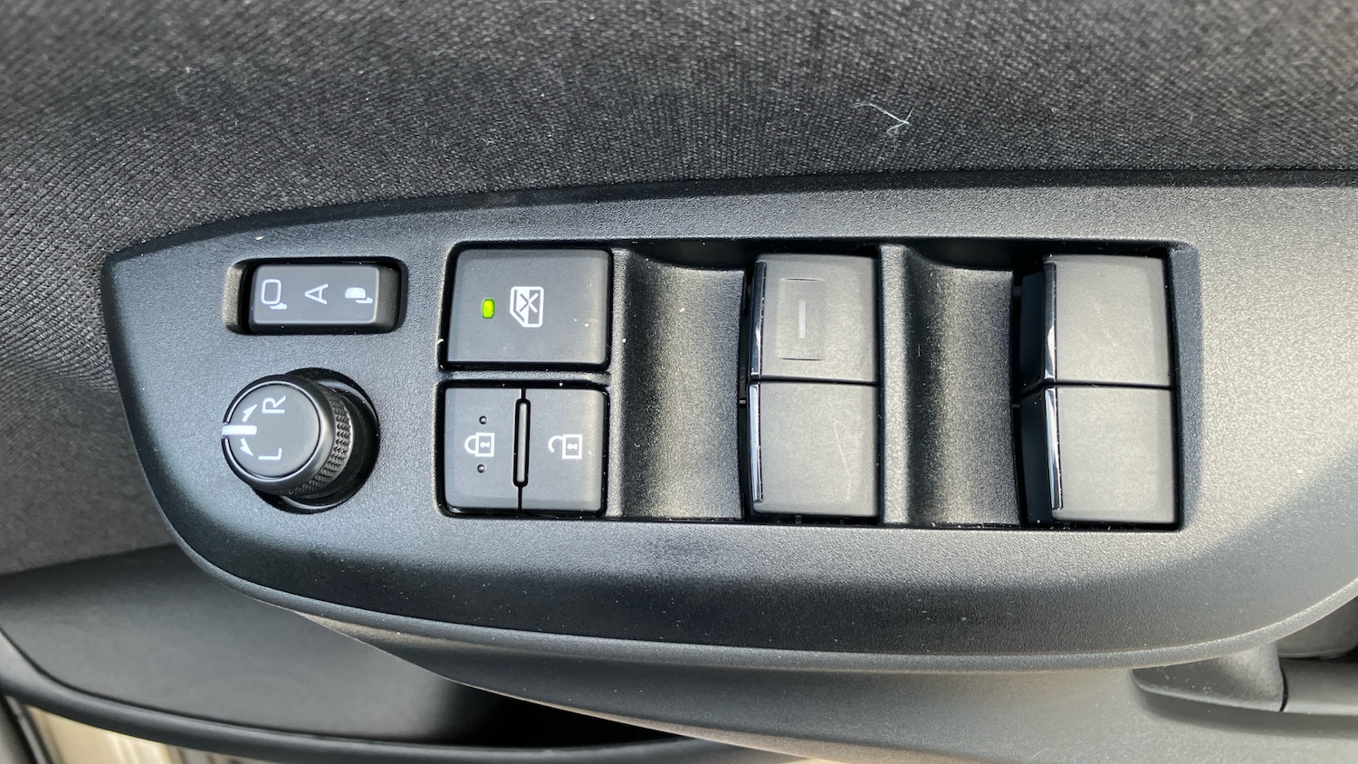 Used Toyota Yaris Cross 2025 for sale - 78109324: Photo 36