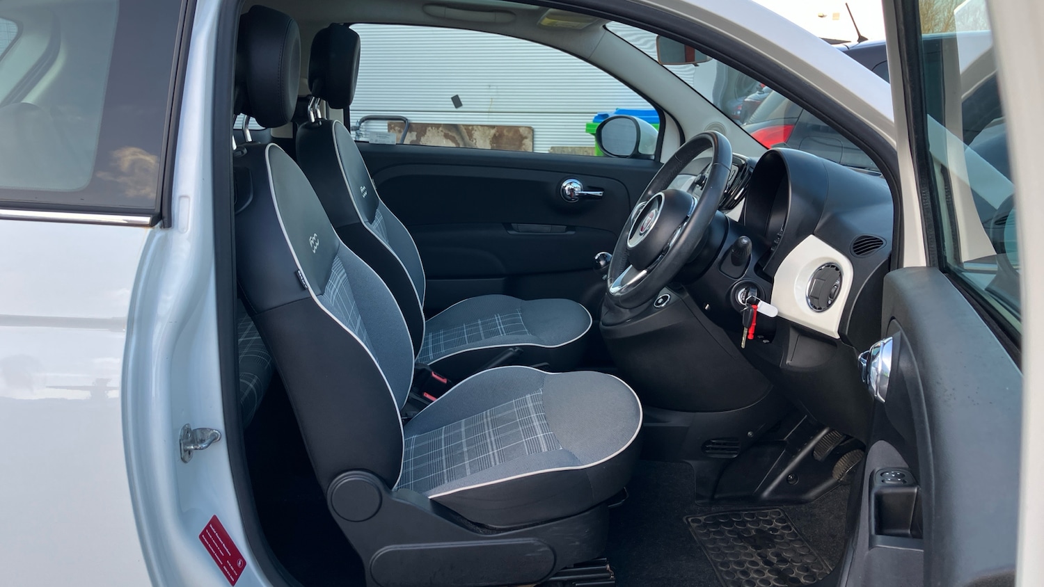 Used Fiat 500 2018 for sale - 77195177: Photo 29