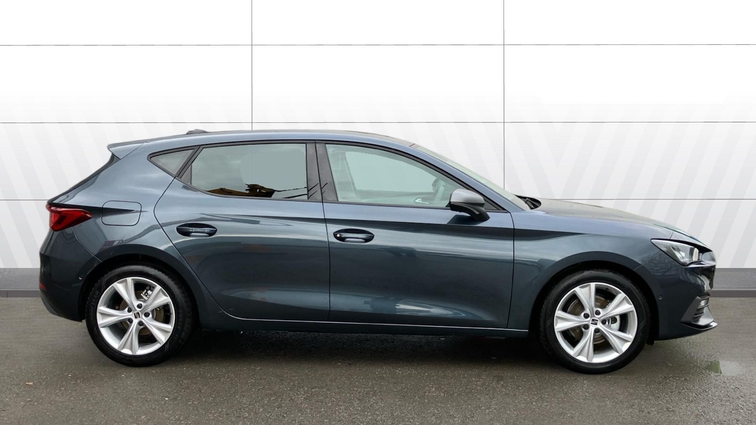 Used SEAT Leon 2025 for sale - 77746570: Photo 5