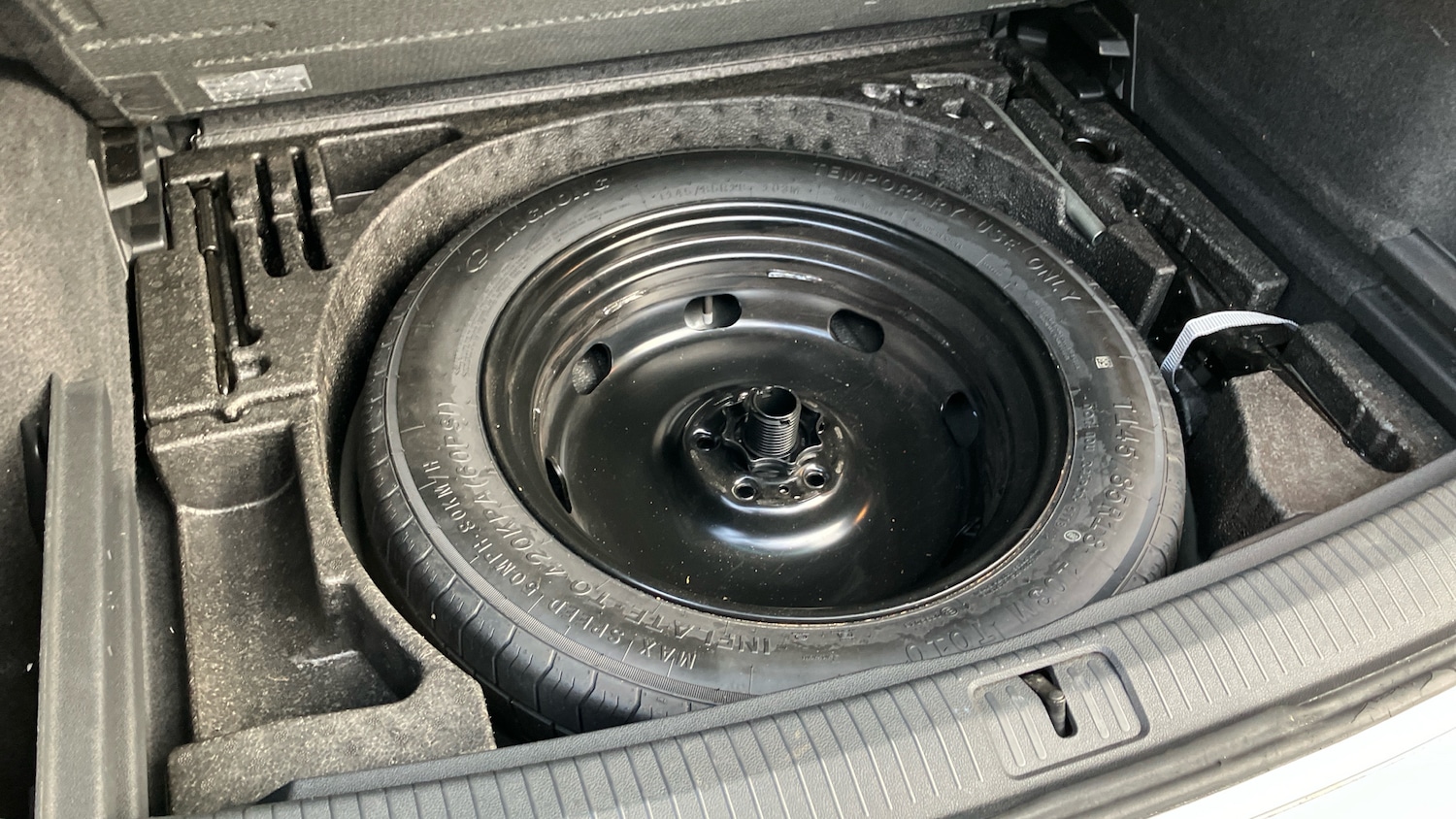 Used Volkswagen Tiguan 2019 for sale - 76530898: Photo 42